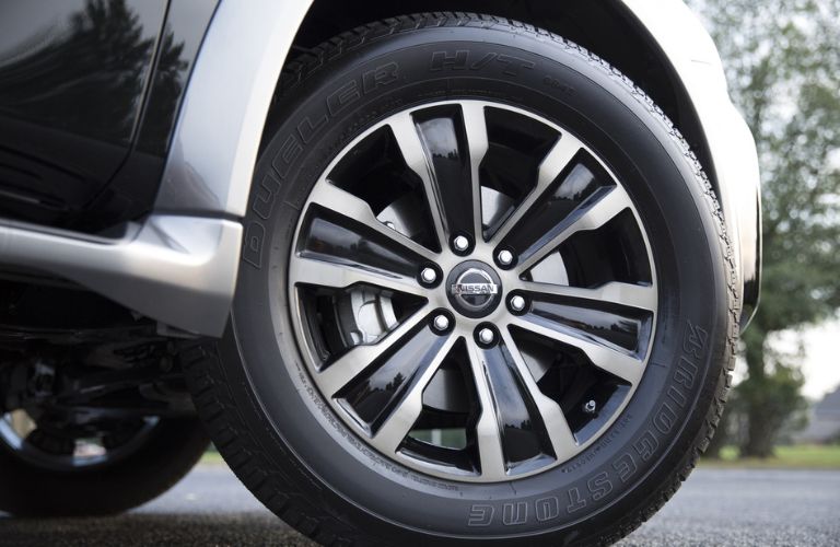 2018 Nissan Armada tire